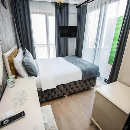 Pera Life Otel