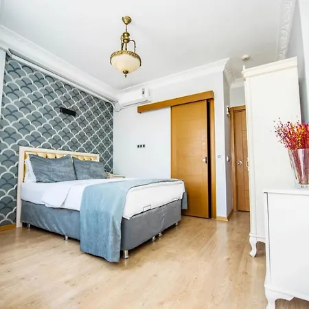 Pera Life Otel
