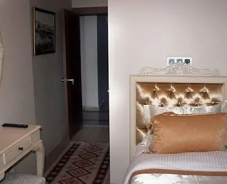 Hotell Pera Life